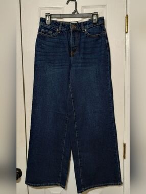 Time & Tru High Rise Wide Leg Jeans – Dark Wash – Women’s 4
